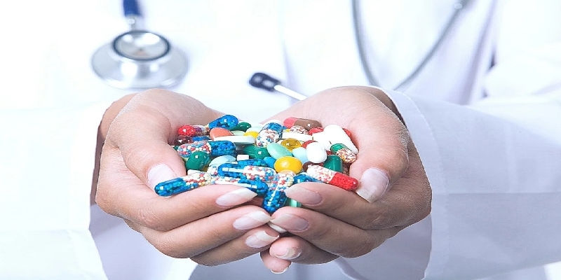 27.03.2026 «Попил три дня и хватит!»: почему половина россиян игнорирует назначения врачей